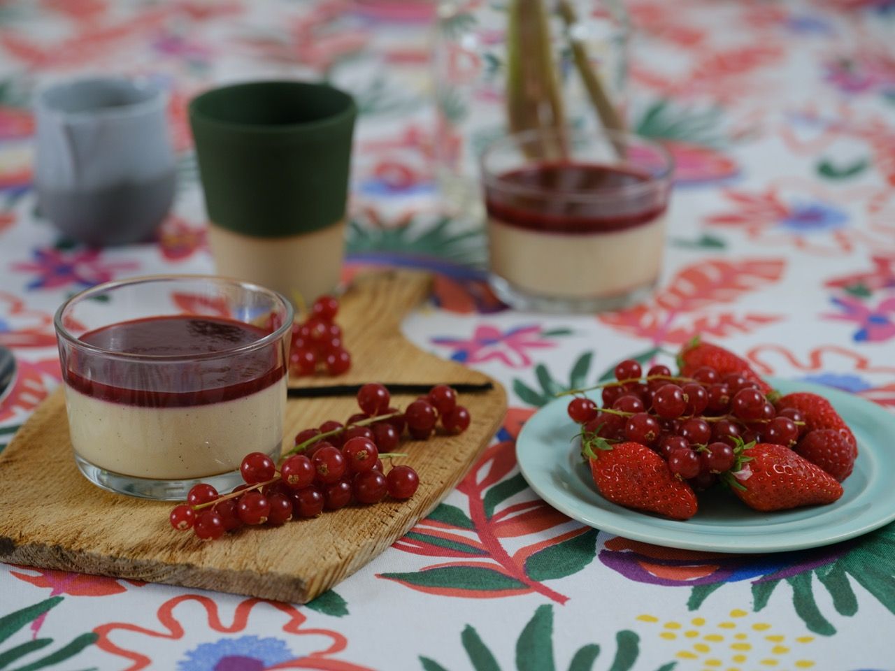 Panna cotta au coulis de fruits rouges par La Manufacture Végétale